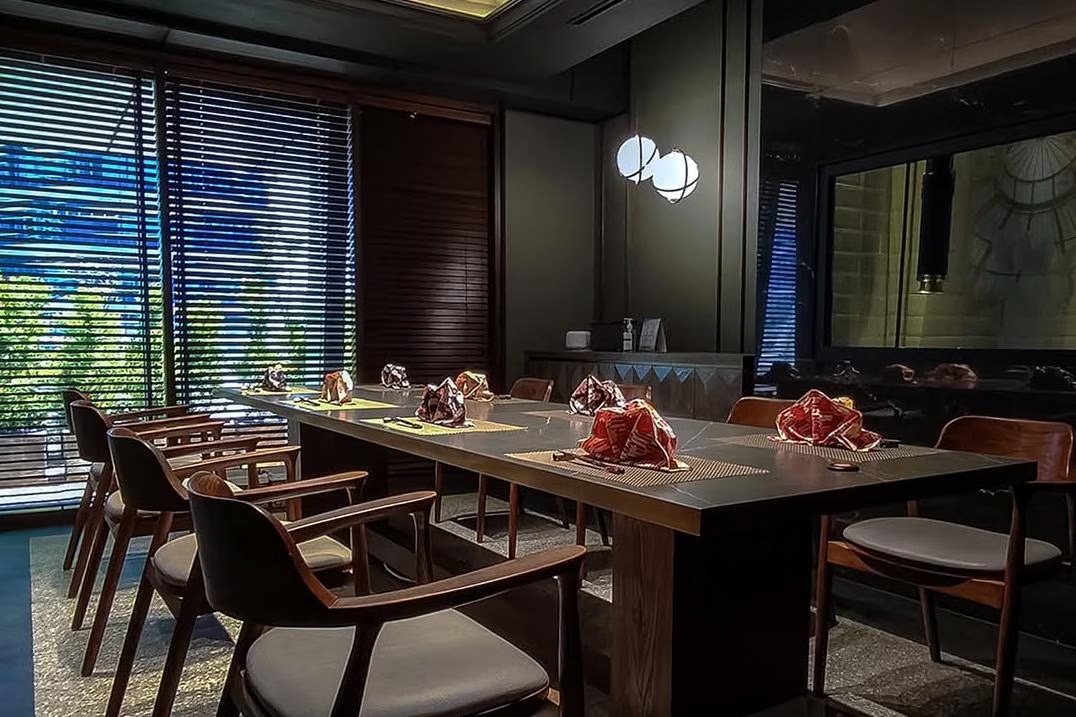 Review Restoran Hits Paling Jujur yang Wajib Kamu Baca