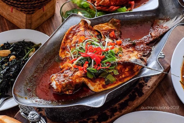Review Seafood Favorit dengan Sajian Premium Lezat